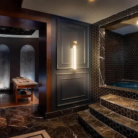 Tnr Otel&spa 3* Kusadası