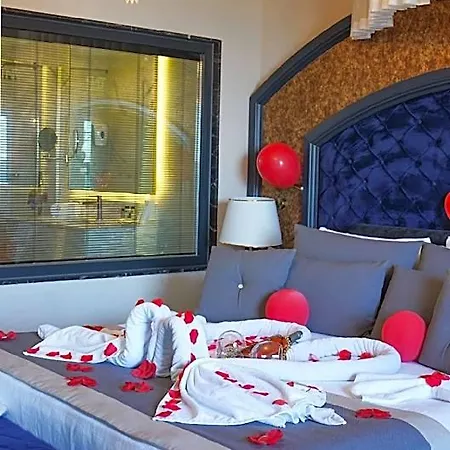 Hotel Tnr & 3*