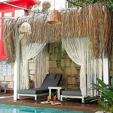 Tnr & Hotel 3*